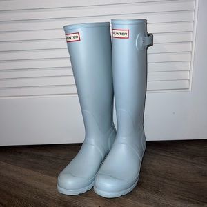 Women's Hunter Rain Boots Size 7 Light Blue